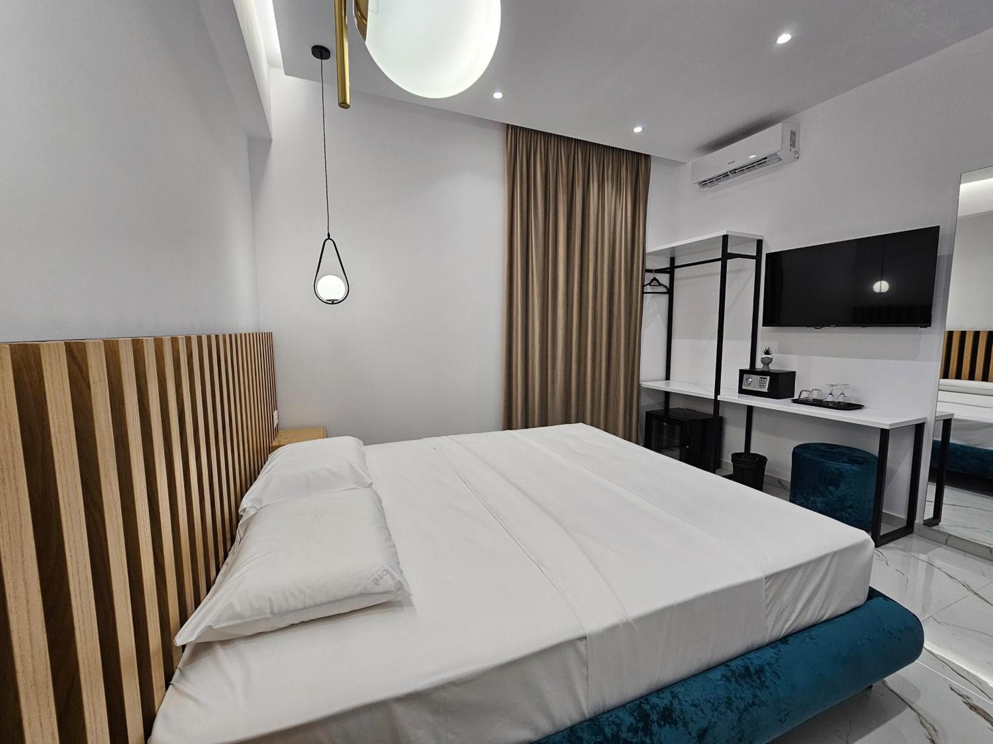 Memaj Hotel apartamentowy Ksamil