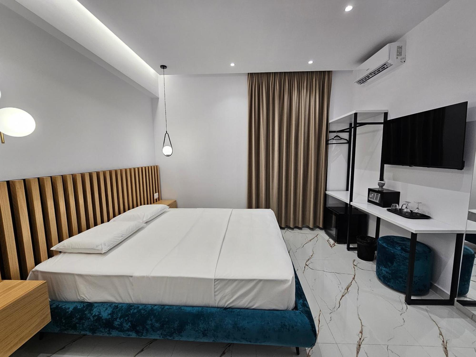 Memaj Hotel apartamentowy *